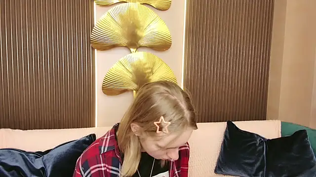 Beverly Gomes online show from September 9, 9:52 am