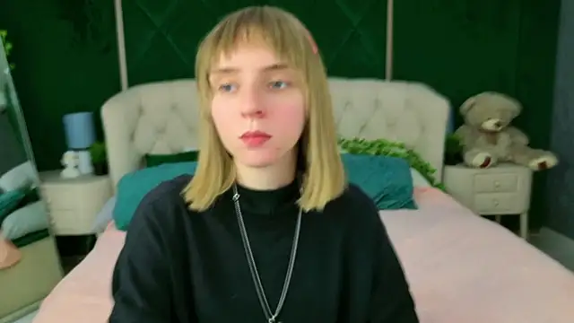 Beverly Gomes online show from October 1, 3:38 pm