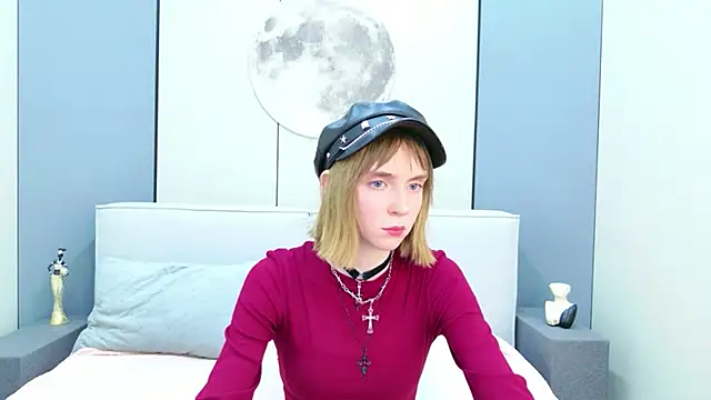 Snapshot of Beverly_Gomes chatting on February 24, 8:42 pm Beverly Gomes online show from February 24, 8:42 pm