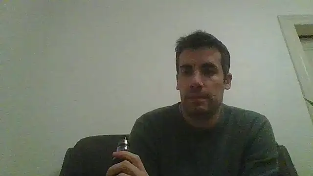 JulioIsHere4you online show from November 29, 12:11 am