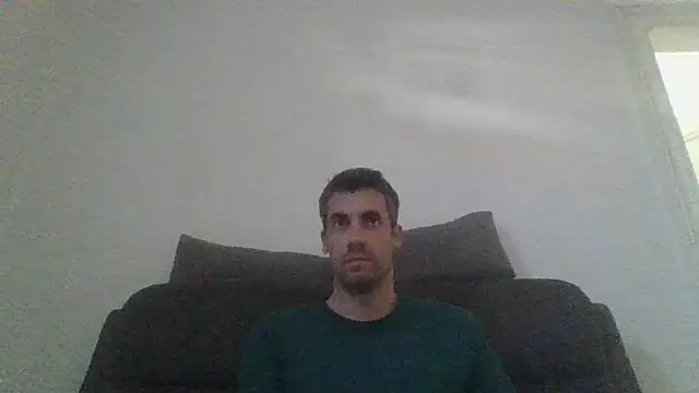 JulioIsHere4you online show from May 22, 8:45 am