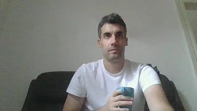 Snapshot of JulioIsHere4you chatting on September 13, 1:44 pm JulioIsHere4you online show from September 13, 1:44 pm