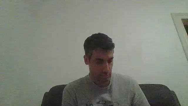 JulioIsHere4you online show from November 13, 4:11 pm