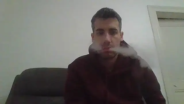 JulioIsHere4you online show from February 17, 10:51 pm