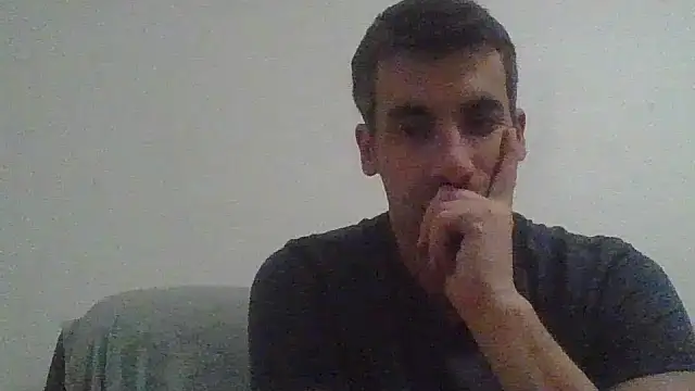 JulioIsHere4you online show from November 9, 10:58 pm