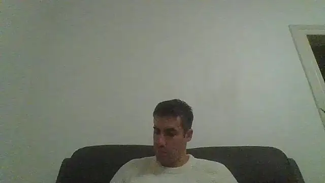 JulioIsHere4you online show from November 7, 8:13 pm