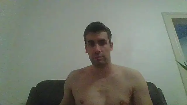 JulioIsHere4you online show from November 14, 11:14 am