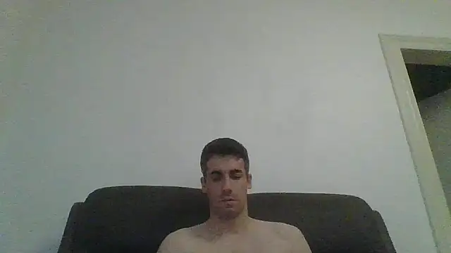 Snapshot of JulioIsHere4you chatting on September 21, 3:50 pm JulioIsHere4you online show from September 21, 3:50 pm