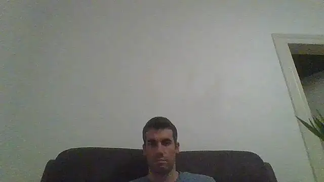 JulioIsHere4you online show from November 14, 11:19 pm