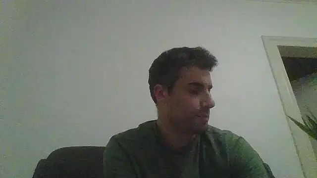 JulioIsHere4you online show from November 30, 11:27 pm