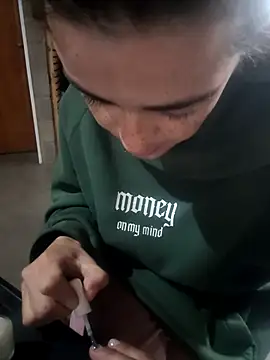 Almendrasexy online show from October 27, 6:20 pm