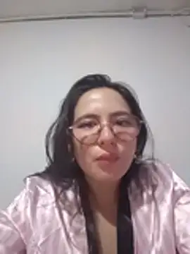 Bella Sumers online show from May 25, 7:23 pm