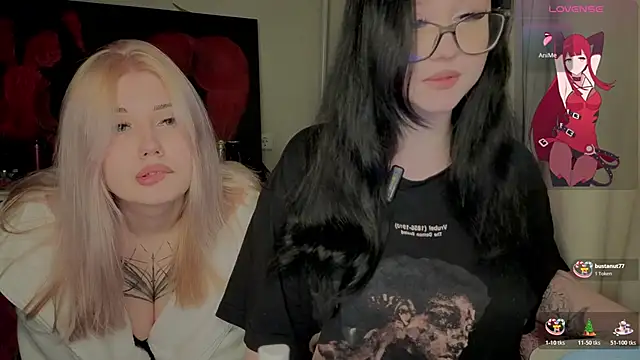 hornyprincess19 online show from February 21, 3:36 pm