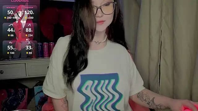 hornyprincess19 online show from April 9, 7:31 pm