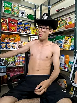 Snapshot of JoyBoy2003j chatting on September 20, 12:04 am JoyBoy2003j online show from September 20, 12:04 am