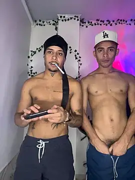 Snapshot of Owen_Benkosky chatting on October 22, 3:39 am Owen Benkosky online show from October 22, 3:39 am