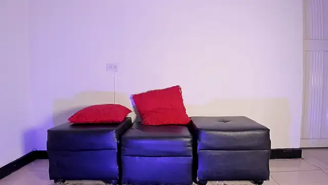 Dark chanel online show from November 23, 4:22 am