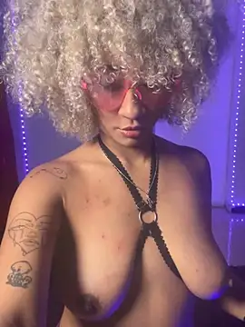 Dark chanel online show from February 14, 6:57 am