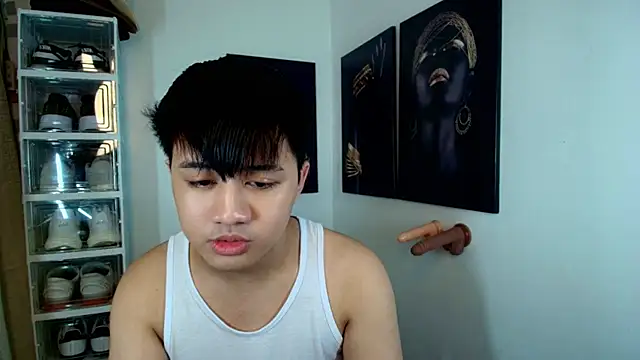 Snapshot of KentAivan chatting on October 7, 5:25 pm KentAivan online show from October 7, 5:25 pm