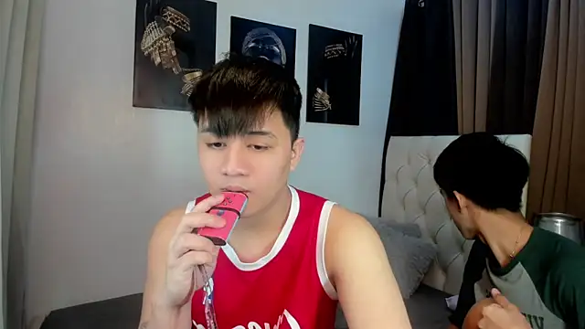 Snapshot of KentAivan chatting on September 23, 5:09 pm KentAivan online show from September 23, 5:09 pm