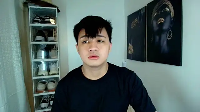 Snapshot of KentAivan chatting on October 11, 3:24 pm KentAivan online show from October 11, 3:24 pm