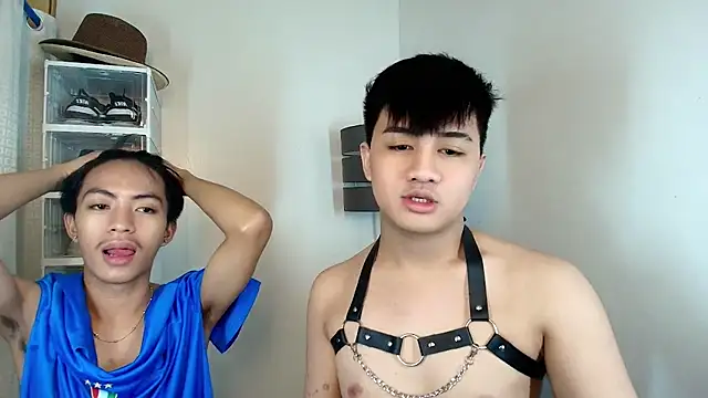 Snapshot of KentAivan chatting on September 25, 9:32 pm KentAivan online show from September 25, 9:32 pm