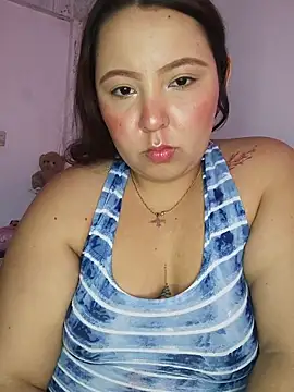 Snapshot of daniza2200 chatting on October 4, 4:52 pm daniza2200 online show from October 4, 4:52 pm
