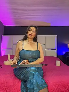 Samantha Milf   online show from January 6, 8:46 pm