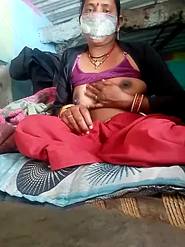 CUTE-004 online show from February 25, 8:47 am