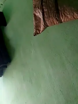 CUTE-004 online show from April 1, 5:42 am