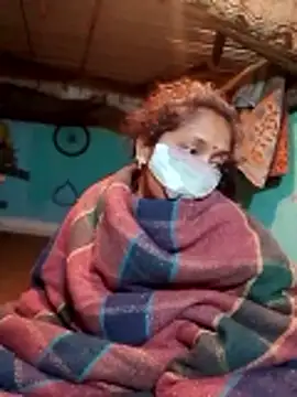 CUTE-004 online show from January 11, 6:59 pm