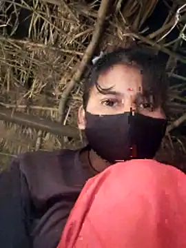 Snapshot of Janvi_Jaitly chatting on December 14, 2:07 am Janvi Jaitly online show from December 14, 2:07 am