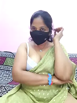 Snapshot of Pavani28telugu chatting on October 13, 7:43 am Pavani28telugu online show from October 13, 7:43 am