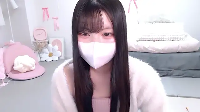 Snapshot of moka-neko chatting on November 18, 5:27 pm moka-neko online show from November 18, 5:27 pm