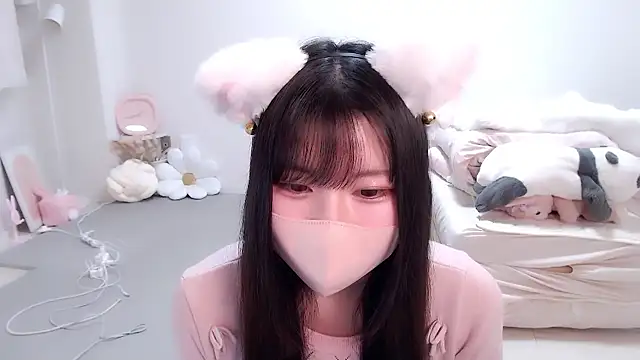 Snapshot of moka-neko chatting on September 20, 1:27 pm moka-neko online show from September 20, 1:27 pm