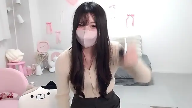 Snapshot of moka-neko chatting on February 11, 1:22 pm moka-neko online show from February 11, 1:22 pm