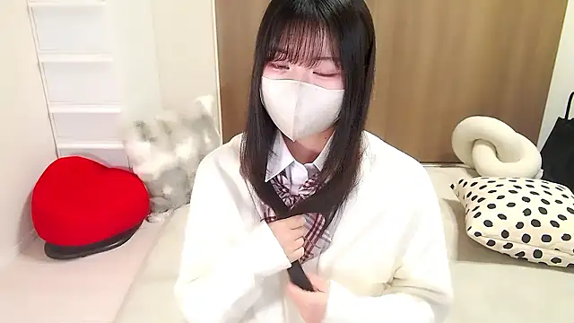 Snapshot of moka-neko chatting on October 16, 11:40 am moka-neko online show from October 16, 11:40 am