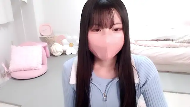 Snapshot of moka-neko chatting on November 7, 5:06 pm moka-neko online show from November 7, 5:06 pm