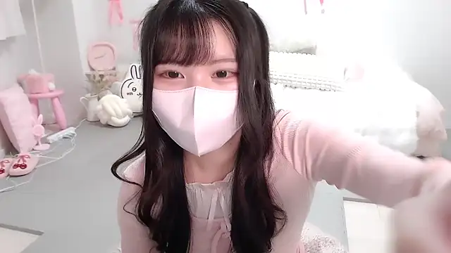 Snapshot of moka-neko chatting on November 29, 1:22 pm moka-neko online show from November 29, 1:22 pm