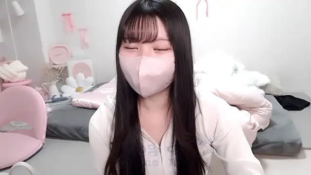 moka-neko online show from March 21, 1:48 pm