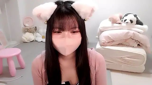 Snapshot of moka-neko chatting on September 23, 12:12 pm moka-neko online show from September 23, 12:12 pm