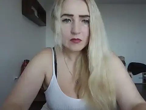 LanaFoxx online show from March 25, 7:41 am