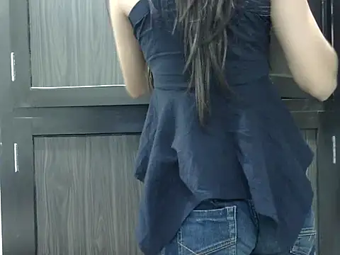 Snapshot of SEXYGUDIYA chatting on October 11, 10:27 am SEXYGUDIYA online show from October 11, 10:27 am