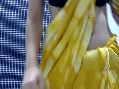 Snapshot of SEXYGUDIYA chatting on September 12, 5:45 pm SEXYGUDIYA online show from September 12, 5:45 pm