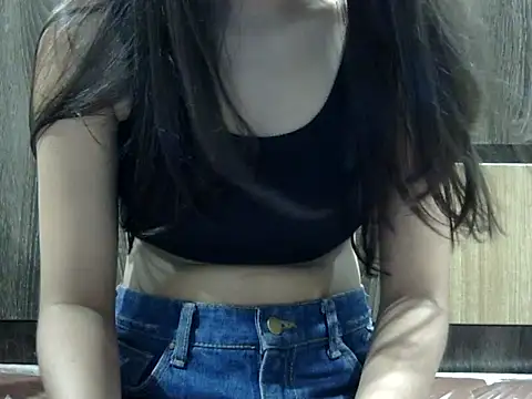 Snapshot of SEXYGUDIYA chatting on September 25, 12:00 pm SEXYGUDIYA online show from September 25, 12:00 pm