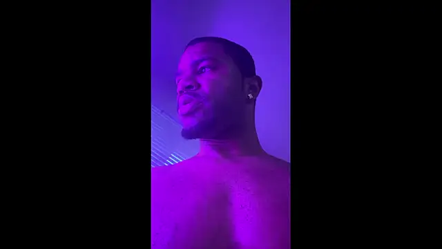 kingtaydo online show from March 10, 11:42 pm