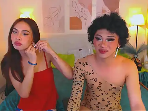 Snapshot of Alluring_Carmela chatting on December 1, 9:15 pm Alluring Carmela online show from December 1, 9:15 pm