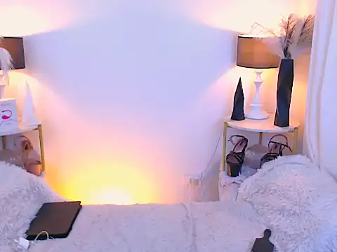 Alluring Carmela online show from February 22, 6:20 pm