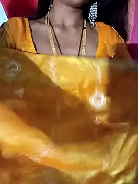 Bhabhilux2025 online show from April 13, 7:07 pm