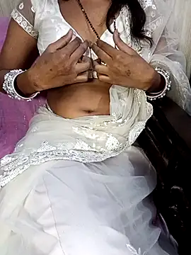 Bhabhilux2025 online show from November 13, 8:51 am